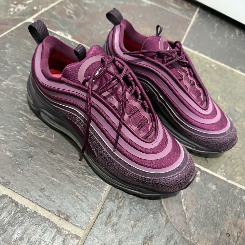 Nike Air Max 97 SE Burgundy Crush Purple 2017 Size 7 EUR 38